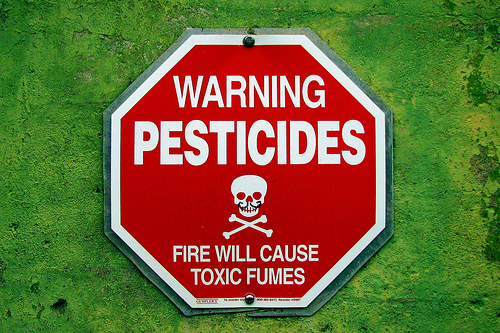 Warning pesticides