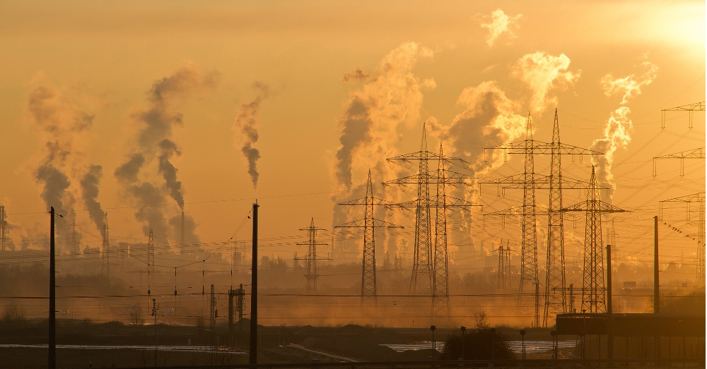 industrial energy factory causing large amounts of air pollution